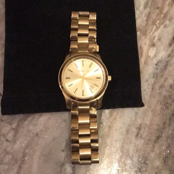 Michael Kors Watch PRICE DROP! - Picture 2 of 8